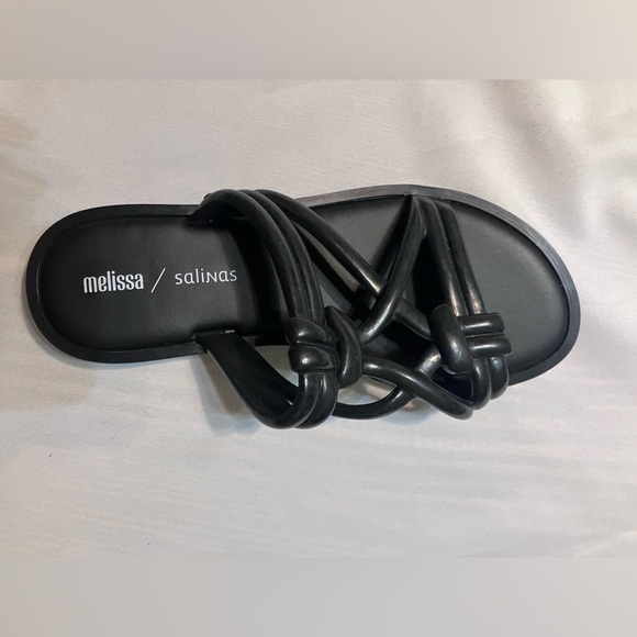 🔥NWOT🔥 Melissa
Melissa Wave + Salinas Sandals W9.5 - Picture 7 of 7